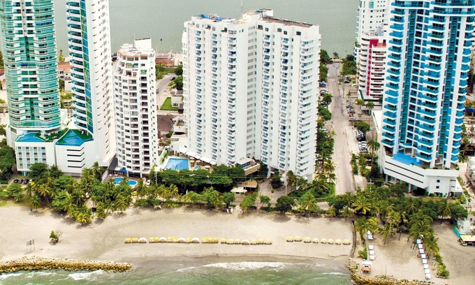 Bocagrande Resort | Relaxing Getaway at Decameron Cartagena All Inclusive