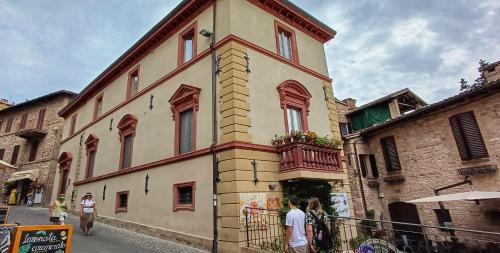 Spello Apartment | Decio's Balcony