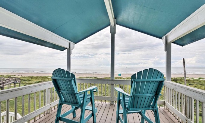 Freeport House | Oceanfront Surfside Beach Retreat with Deck and Grill