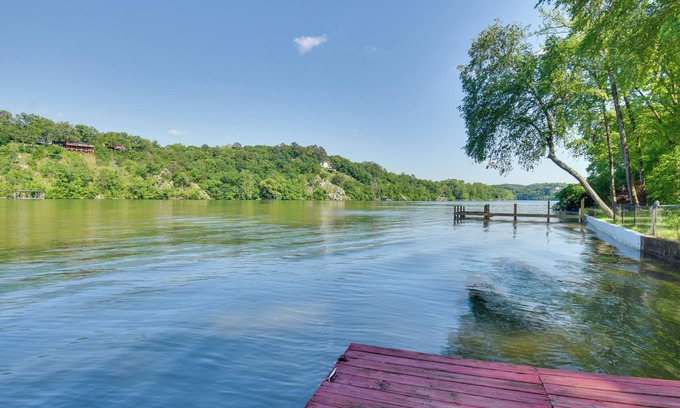 Jones Mills House | Scenic Lakefront Retreat with Deck, Dock & Top Amenities