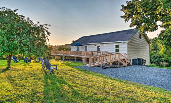 Rebuck House | Unwind at The Windmill House: Peaceful Country Retreat