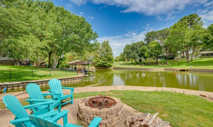 Tool House | Pet-Friendly Waterfront Retreat with Deck and Fire Pit