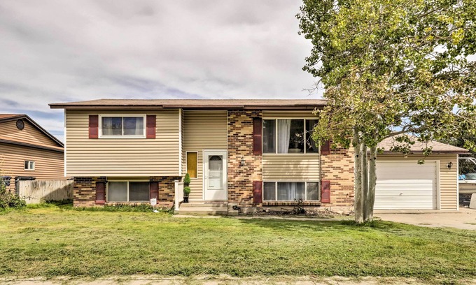 Magna Apartment | Inviting Magna Apartment - Ideal for Parks & Lakes Getaway!