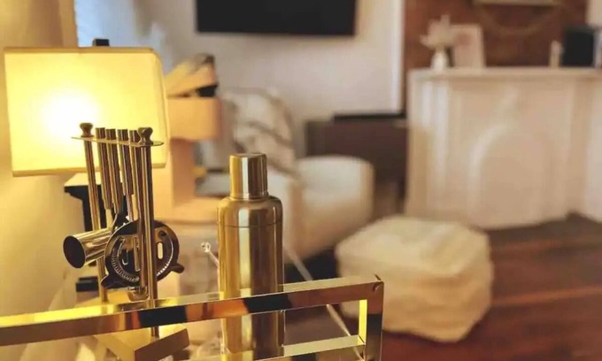Mount Auburn House | Top-Rated Deco On Mulberry OTR with Free Parking & Breakfast