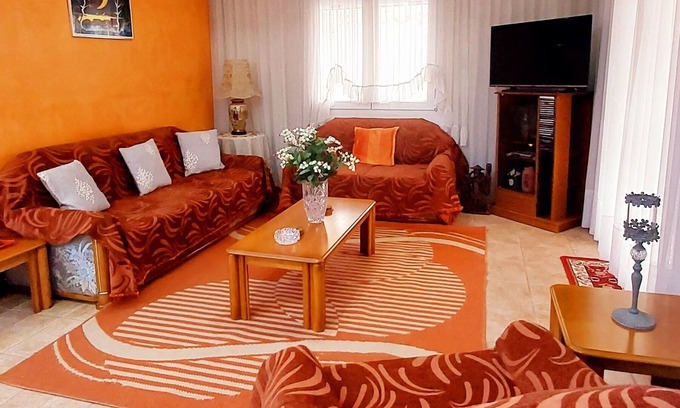 Neapoli-Sykies House | Stylish Decoupage Art Design House in Thessaloniki