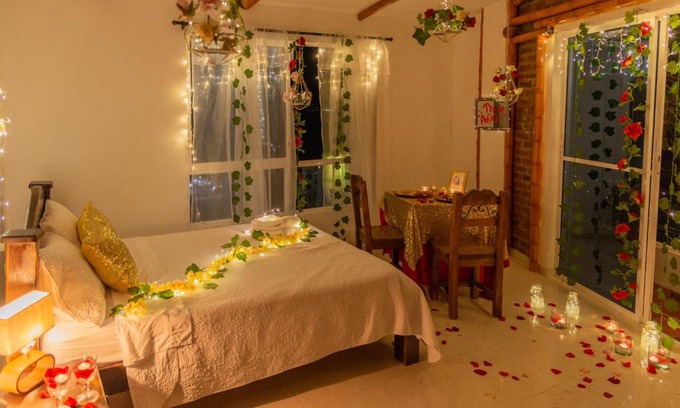 El Cerrito Hotel | Relaxing Dedalos Fly House: Oceanfront with Pool & Hot Tub