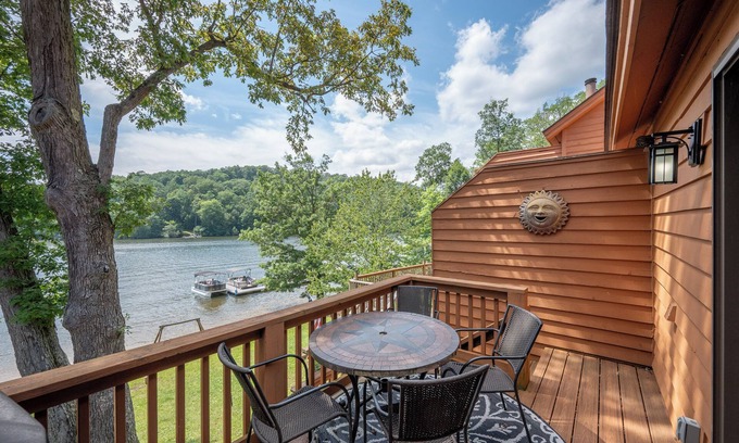 McHenry House | Discover Hook, Wine & Sinker: Lakefront Retreat with Hot Tub