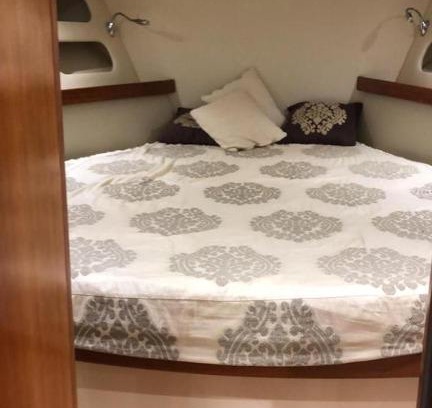 Mergellina Boat Rental | Experience Comfort at Deep Dark - Pet and Child Friendly