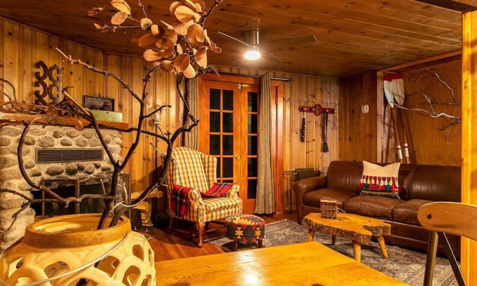 Idyllwild Cabin | Discover Deer Bed Den: Guest Rated 9.8, Pet Friendly Retreat