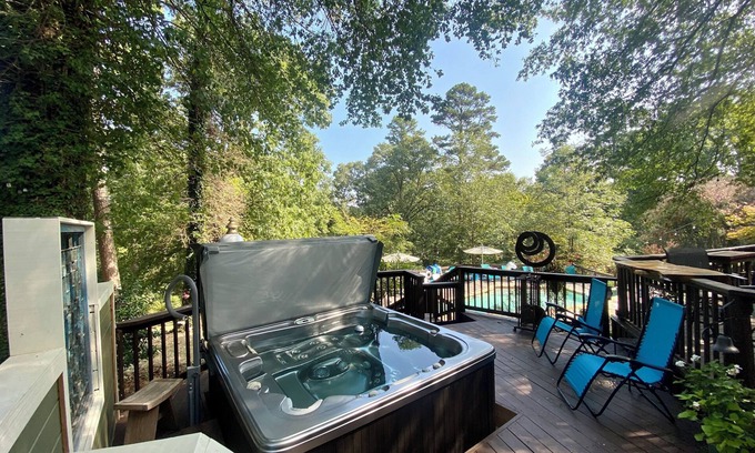 Little Rock Villa | Experience Deer Hill: A Historic Country Estate Retreat