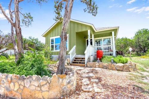Canyon Lake House | Deer Meadows Green House