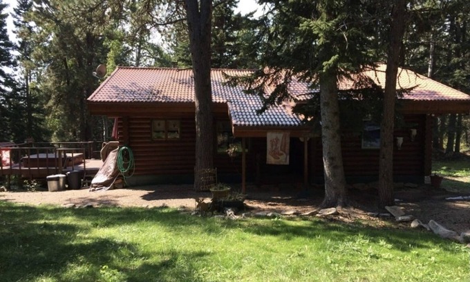Lead Cabin | Guest Rated 10/10: Relax at Deer Pass Lodge with Spa & More