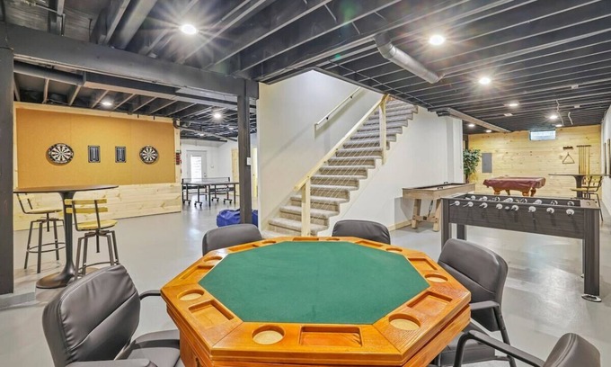 Rockbridge House | Deer Run Manor: Indoor Pool, Spa & Game Room Awaits