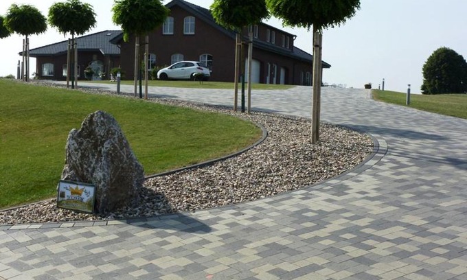 Rees Apartment | Family-Friendly Stay at Deichkrone-Rees – 4-Star Comfort