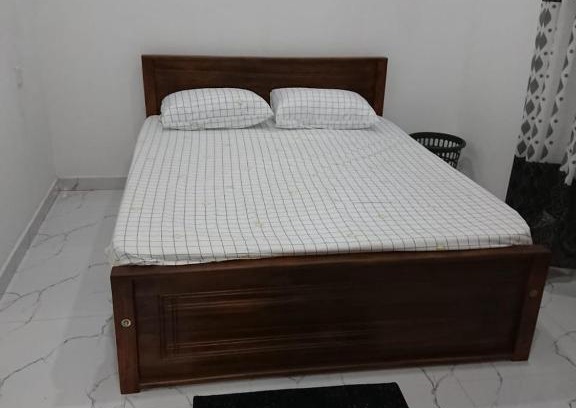 Welipitiya Apartment | Budget-Friendly Stay at Dejaya Rest House, Child Friendly!