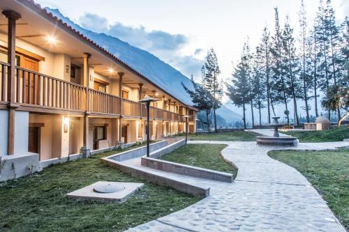 Ollantaytambo Hotel | Elegant Del Pilar Ollantaytambo: 5-Star Stay with Pool