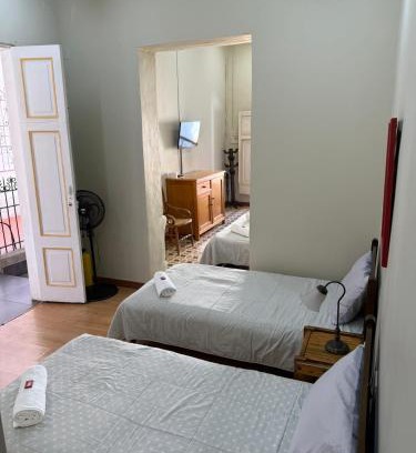Andes Apartment | Pet-Friendly Del Rocío Alojamiento for Family Adventures