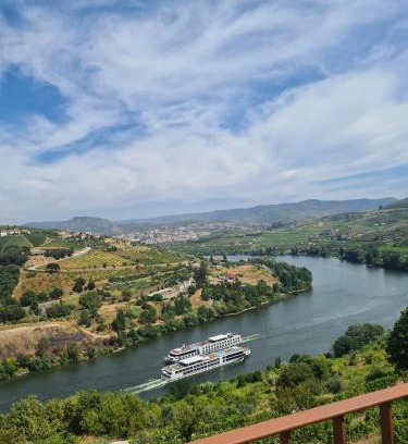 Samodaes Hotel | Discover Comfort at Delfim Douro Hotel - Rated 9.1/10