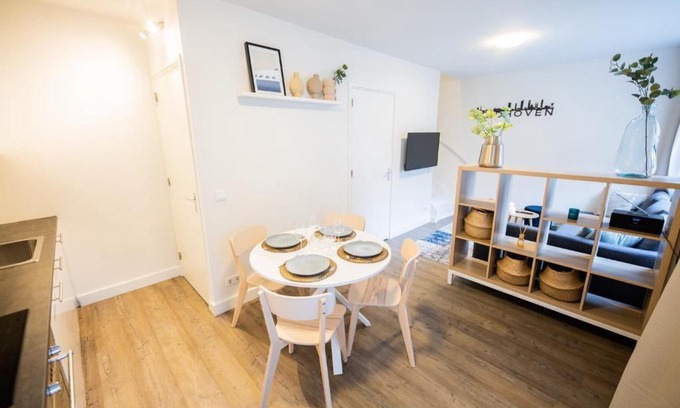 Binnenstad Apartment | Inviting 2 Bedroom Apartment - Rated 9.3 by Guests
