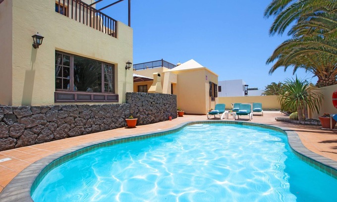 Costa Teguise Villa | Inviting Costa Teguise Villa with Private Pool & Spa