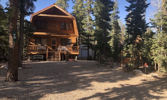 Meadow View Heights Cabin | Family-Friendly Cabin Near Duck Creek Village - 9.8/10 Rating