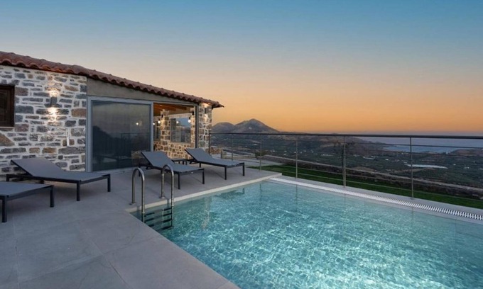 Agios Vasileios Villa | Elegant Villa Grimmjow with Pool & Sea Views in Chania