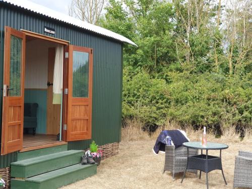 Woodham Ferrers House | Delightful shepherd's hut in a rural location