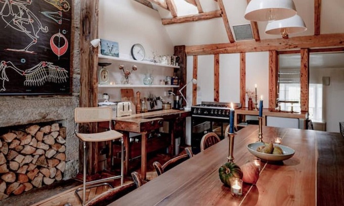 Nethy Bridge Cabin | Experience Elegance at Dell Lodge with Family-Friendly Amenities