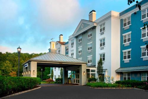 Liberty Corner Hotel | 4-Star Delta Hotels by Marriott Basking Ridge Awaits You
