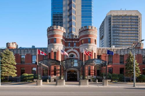 Downtown London Hotel | Discover Delta Hotels by Marriott London Armouries Today!