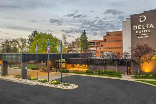 Mount Pleasant Hotel | Pet-Friendly Delta Hotels by Marriott Mount Pleasant Retreat