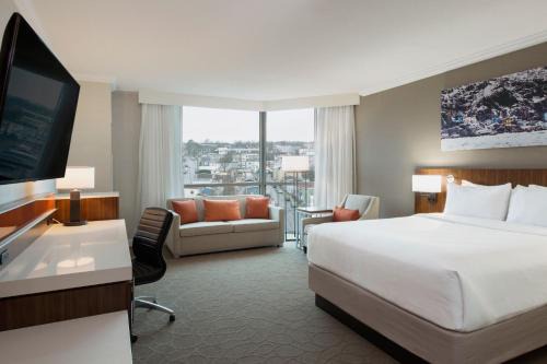 Downtown St. John's Hotel | Discover Delta Hotels by Marriott St. John's Conference Centre