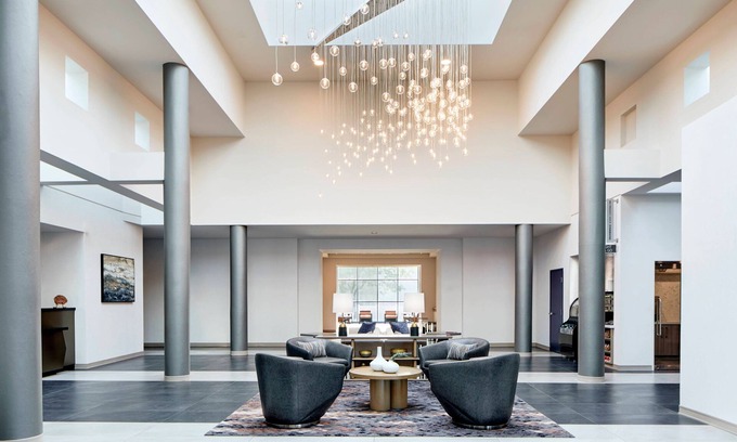 Toledo Hotel | Discover Delta Hotels by Marriott Toledo: Family-Friendly Stay