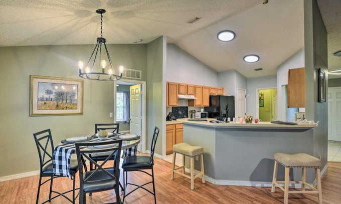 Deltona Lakes House | Deltona Retreat: Pet-Friendly Getaway with Yard & Grill