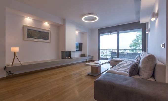 Nafplio Apartment | Elegant 2-Bedroom Apartment in Nafplion with Pool Access