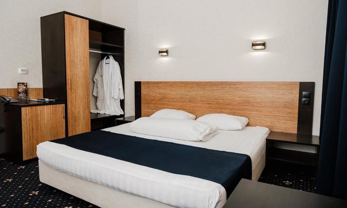 Almetyevsk Hotel | Comfortable Stay at Deluxe 2 Hotel with Breakfast Included