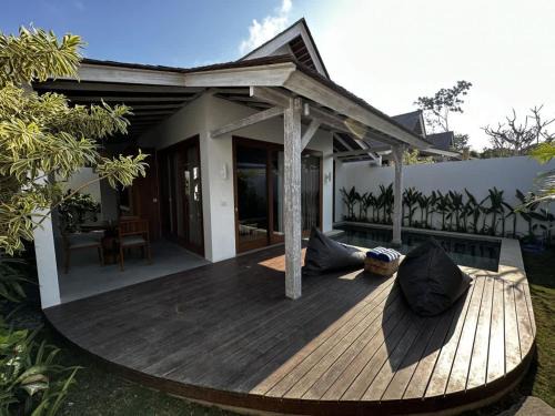 Uluwatu House | Book the Elegant 3 Sula Villa in Uluwatu - Rated 10/10