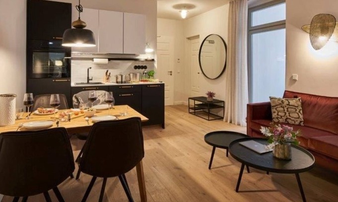 Goerlitz Apartment | Top-Rated Deluxe Apartment at VIA's Appartements am Postplatz