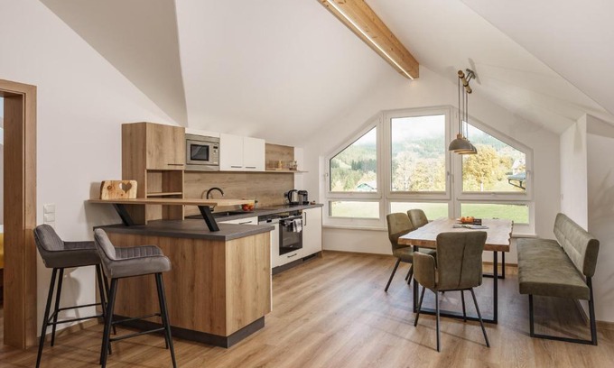 Ramsau am Dachstein Apartment | Exceptional Deluxe Appartement Blasbichlerhof with Hot Tub