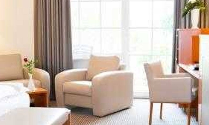 Brochterbeck House | Deluxe Double Room for Single Use - Hotel Teutoburger Wald GmbH