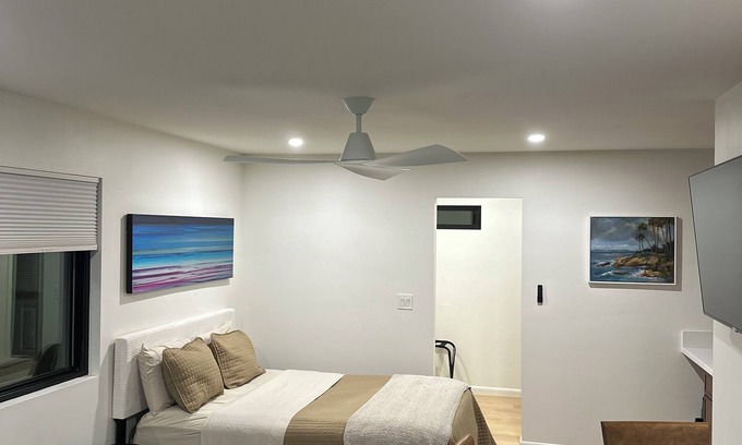 University City Apartment | Deluxe Guest Suite with Private Entrance, Near San Diego Beaches, Sleeps 4