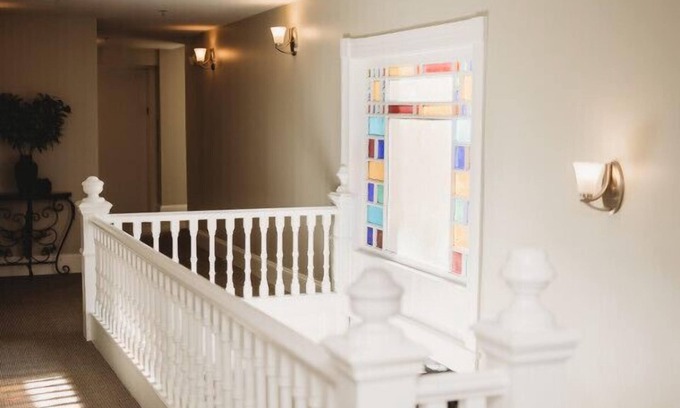 Downtown Hotel | Deluxe Guestroom with 2 Queens at The Jefferson Inn