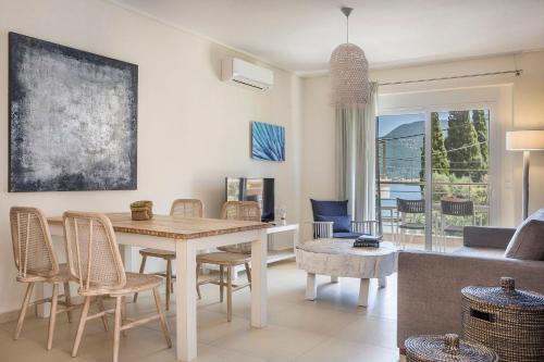Karavomylos Villa | Charming Myrtillo Apartment with Pool & Sea View in Kefalonia