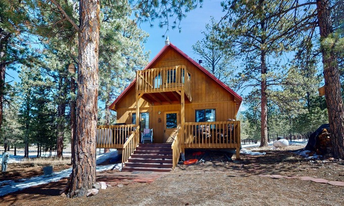 Westcliffe House | Cozy Mountain Cabin with Scenic Views & Pet-Friendly Amenities