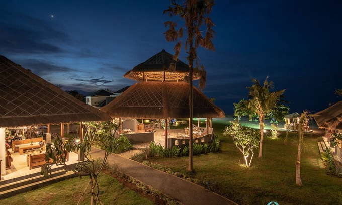Kalisada Villa | Elegant DeLuxe Pool Villa 4 with Ocean Views and Private Pool