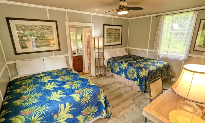 Pahoa Cabin | Elegant Premium Cabin at Eco Retreat & Farm-Stay