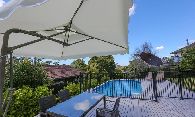 Northcote House | Deluxe Queen Room with Mountain View