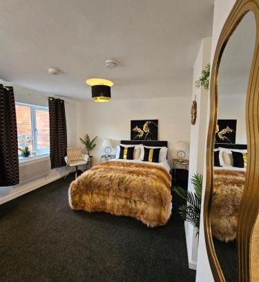Stevenage Apartment | Modern Town Centre Studio in Stevenage - Rated 8.4/10