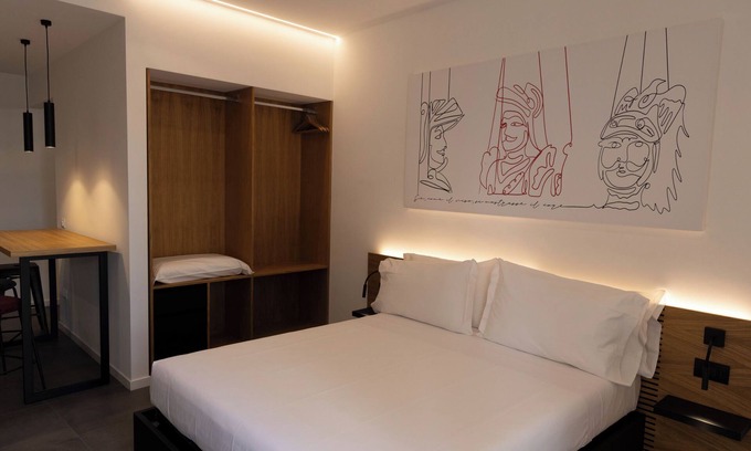 Bagheria Apartment | Deluxe Triple Studio with Terrace