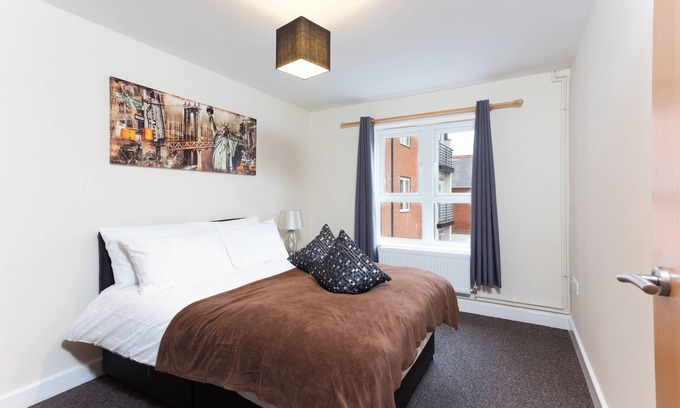 Derby Apartment | Spacious Two-Bedroom Apartment with Kitchen Amenities
